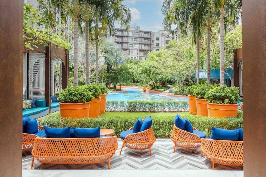 Designer'S Studio On Pool Floor @ La Habana Huahin Exterior photo