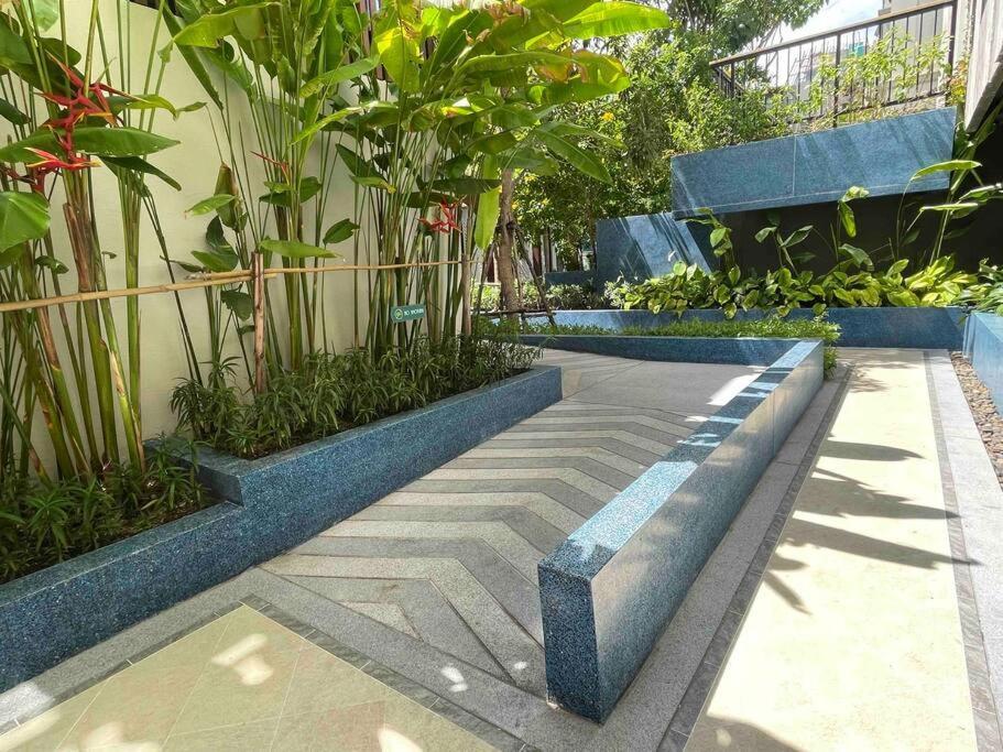 Designer'S Studio On Pool Floor @ La Habana Huahin Exterior photo